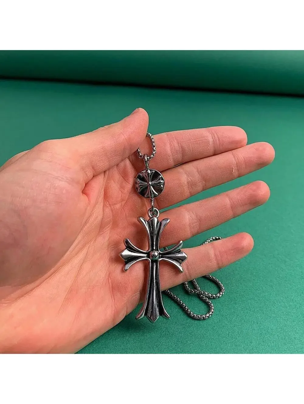 2000s y2k grunge punk opium cross pendant style necklace. Cool design. Nice